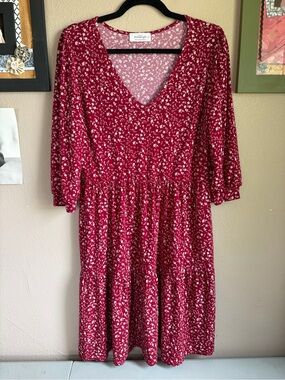 Kaileigh Floral V-Neck Midi Dress in Burgundy